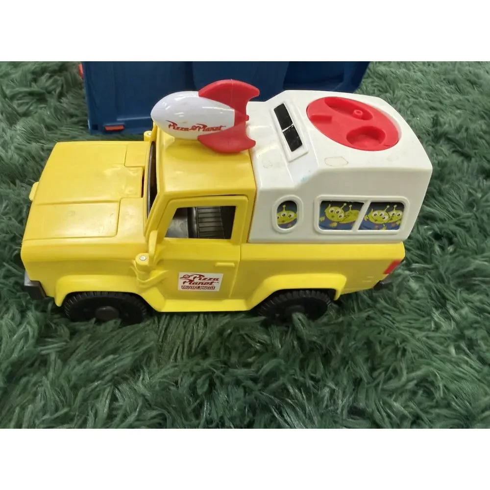 Imaginext Disney Pixar Toy Story Carnival Playset & Pizza Planet